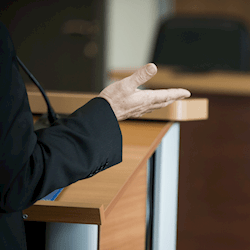 MDDUS | Giving evidence coroner